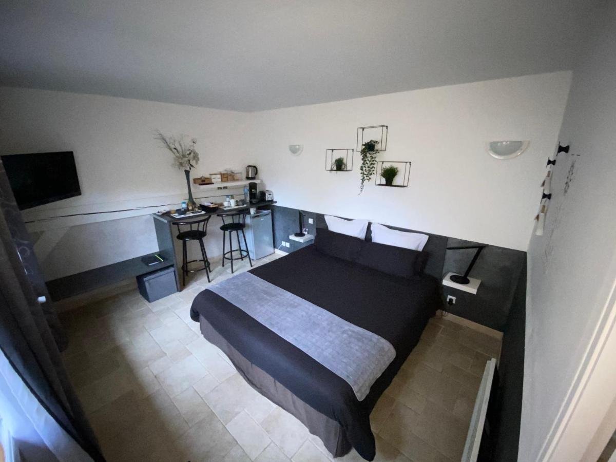 Le Beauvaisis Bed & Breakfast Esches Екстериор снимка
