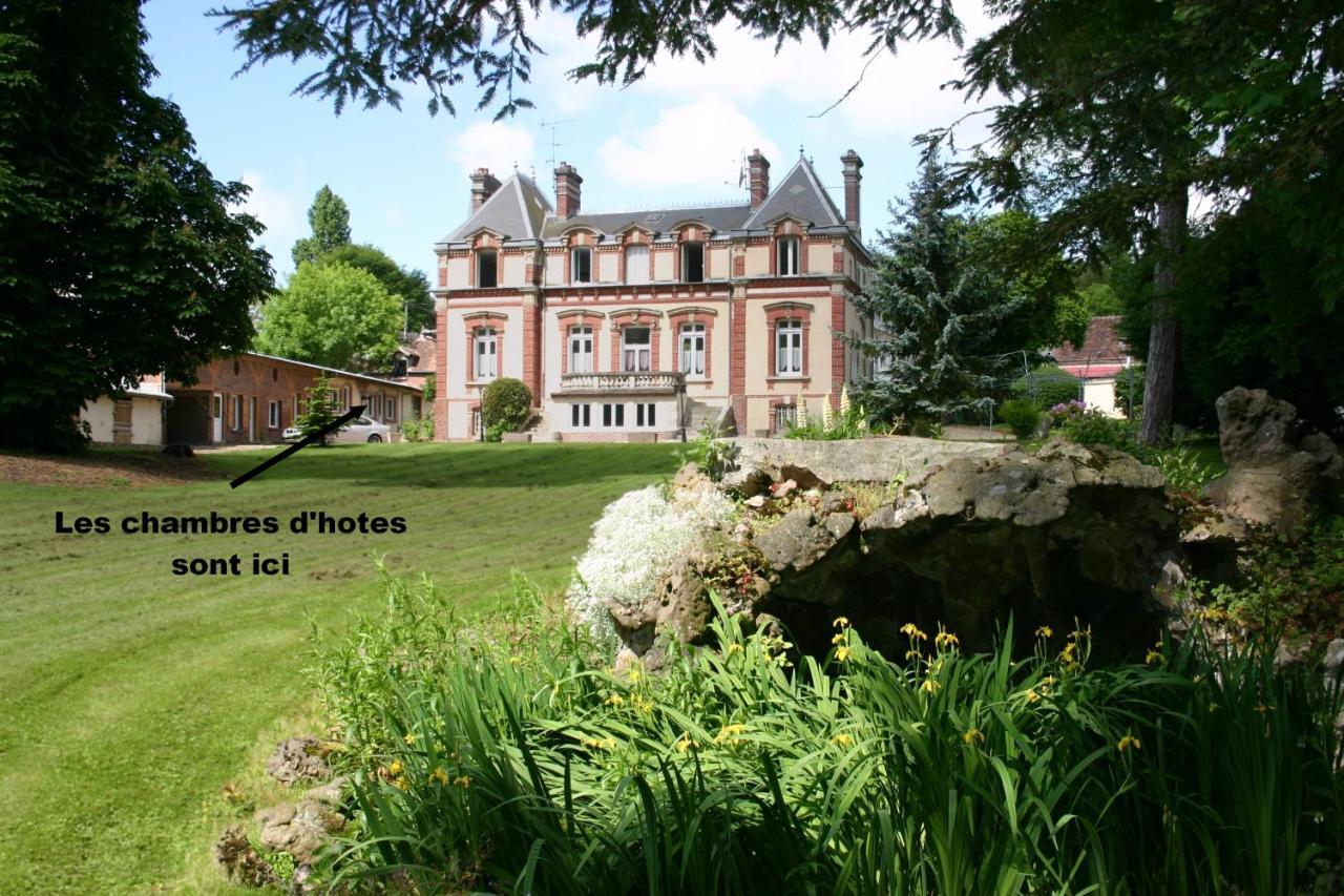 Le Beauvaisis Bed & Breakfast Esches Екстериор снимка