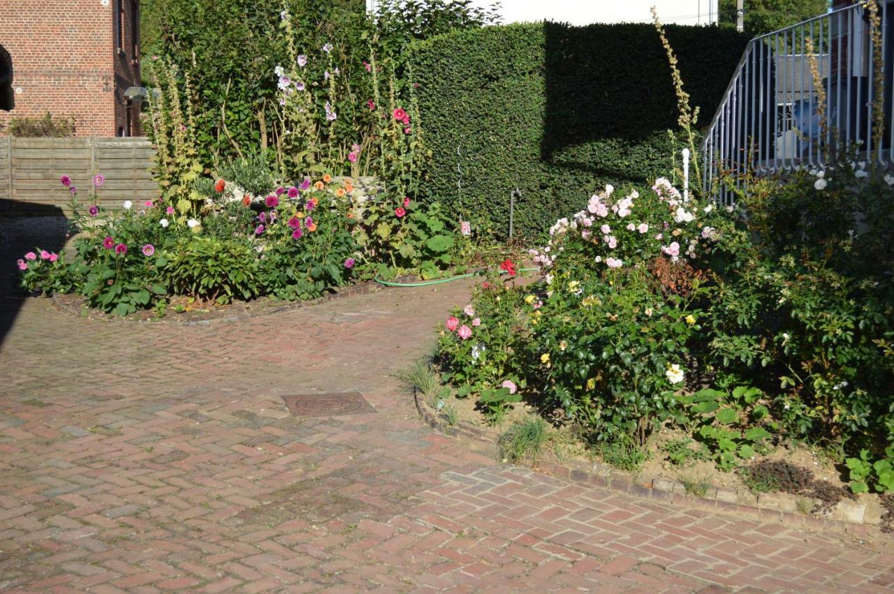 Le Beauvaisis Bed & Breakfast Esches Екстериор снимка